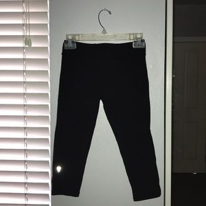 Ivivva Black Cropped Leggings